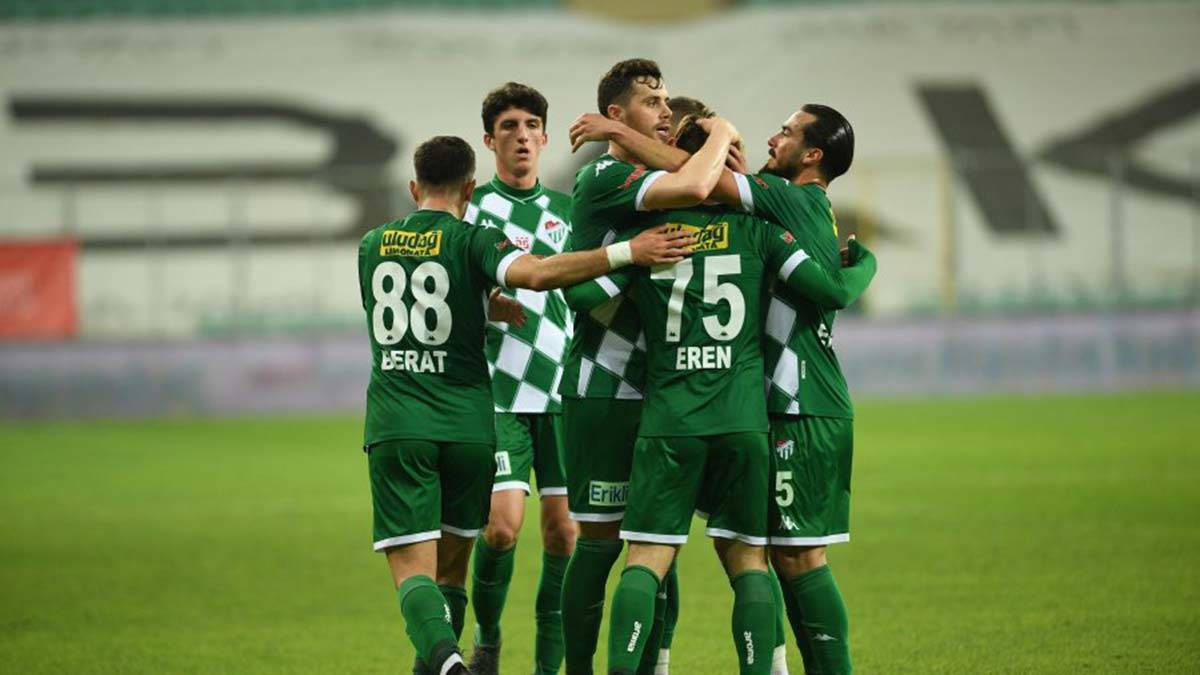 Bursaspor iç sahada geçen sezonun uzağında kaldı