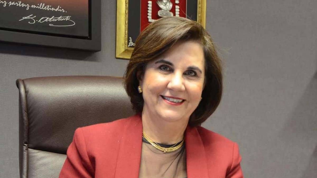 Gaye Usluer istifa etti