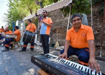 Çöpçüler orkestrasından bayram konseri
