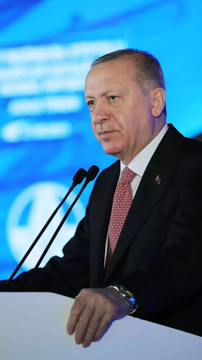Cumhurbaşkanı recep tayyip erdoğan, "bu terör devleti i̇srail'in ne olduğunu tüm dünyanın bilmesi lazım" dedi.