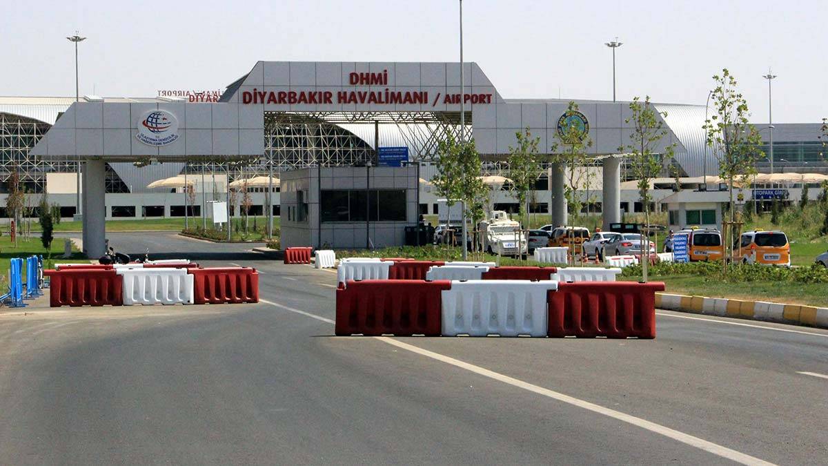 Diyarbakır Havalimanı 30 gün uçuşa kapalı