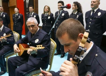 EGM Türk Halk Müziği Polis Korosu