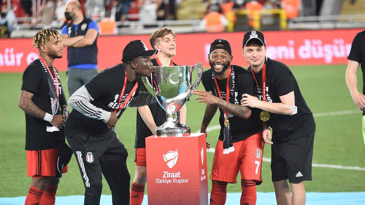 2020-2021 Beşiktaş sezonu