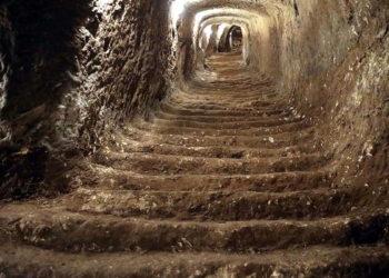 Gaziantep Kalesi'nin altındaki tüneller gün yüzüne çıkıyor
