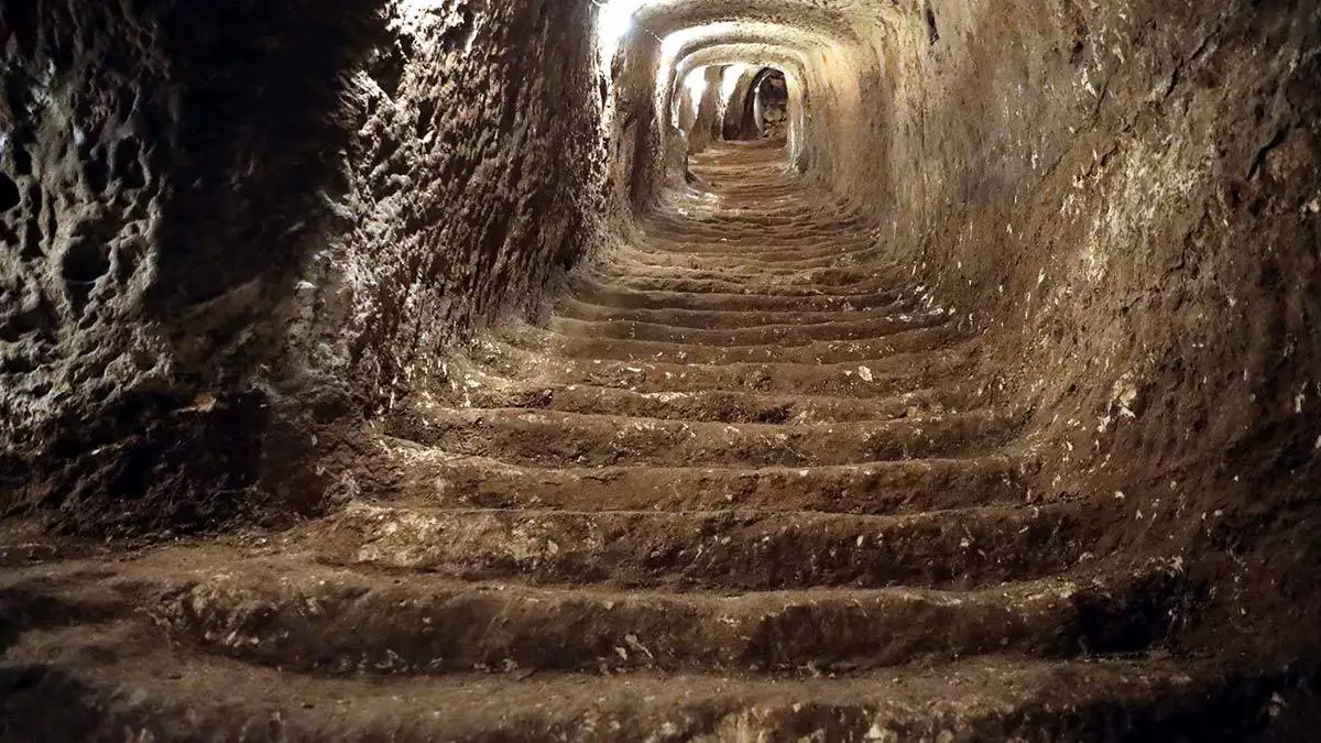 Gaziantep kalesi'nin altındaki tüneller gün yüzüne çıkıyor