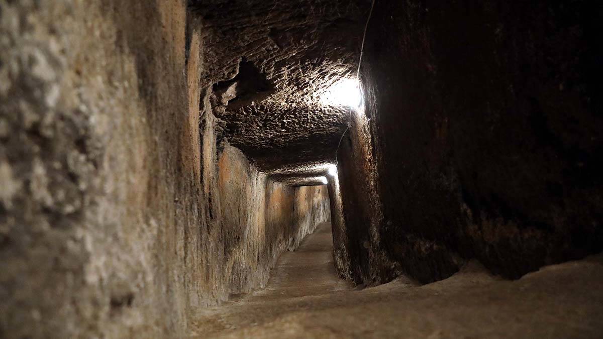 Gaziantep Kalesi'nin altındaki tüneller gün yüzüne çıkıyor