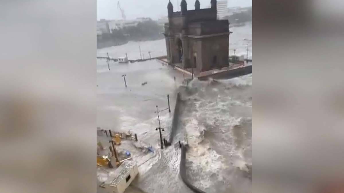 Hindistan’ı Tauktae fırtınası vurdu