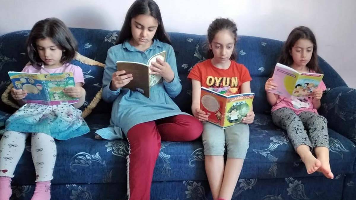 Ben de ailemle kitap okuyorum projesi ilgi gördü