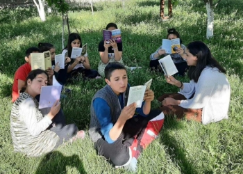Ben de ailemle kitap okuyorum projesi ilgi gördü