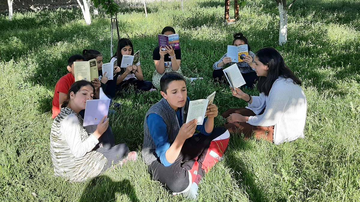 Ben de ailemle kitap okuyorum projesi ilgi gördü