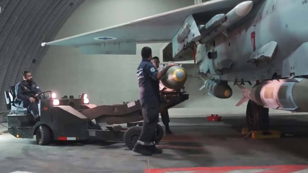 Hava saldırısına ait görüntüler yayınladı