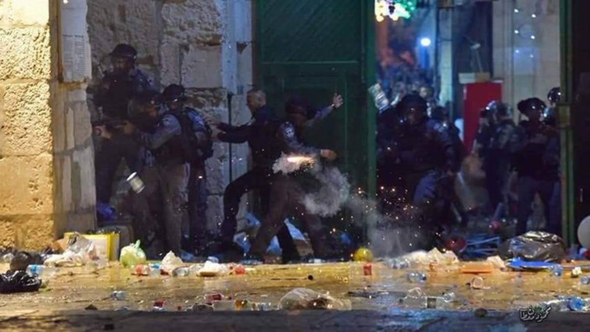 Harem-i Şerif’te yaşanan olaylarda 53 Filistinlinin İsrail polisinin müdahalesinde yaralandığı kaydetti. 