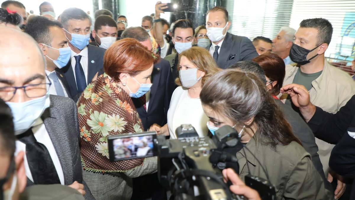 Meral Akşener Hatay'da esnafı ziyaret etti