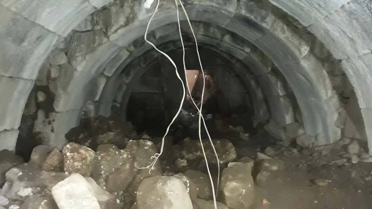 Roma dönemine ait zindan bulundu