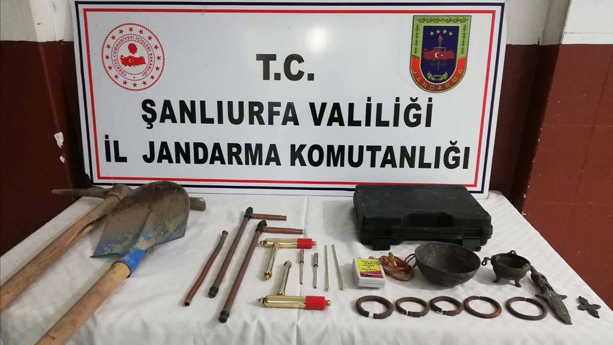 Roma dönemine ait zindan bulundu