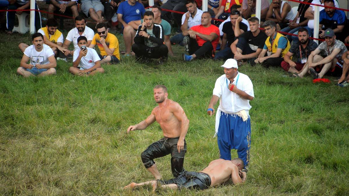 Kırkpınar Yağlı Güreşleri seyircisiz yapılacak