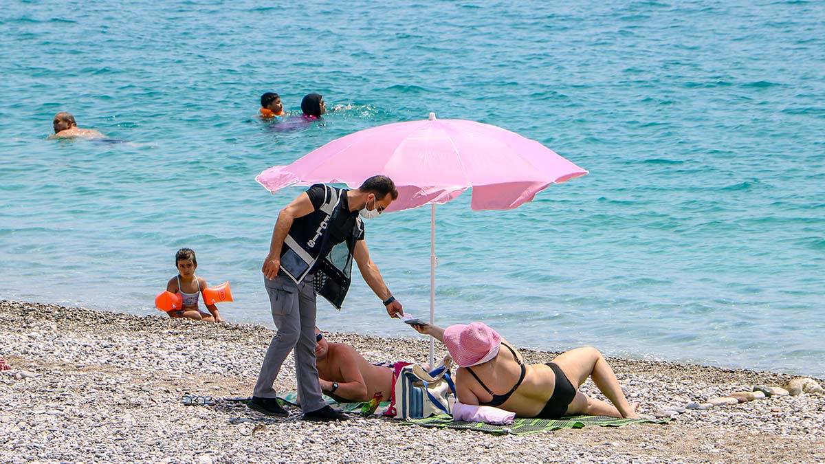 Kısıtlamada sahildekilere pasaport kontrolü