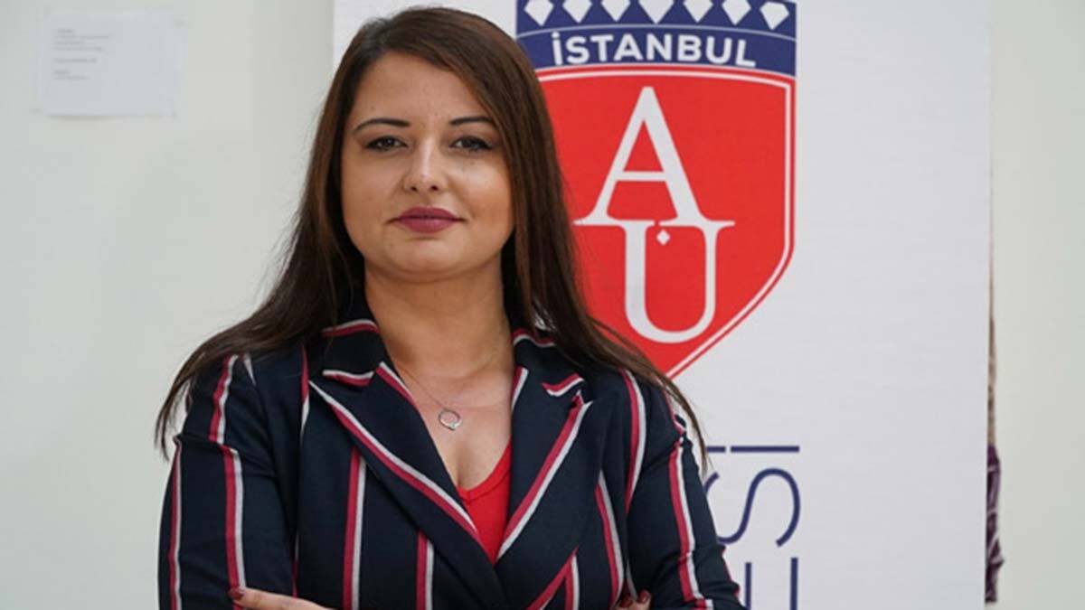 Kovid pozitif anneler bebeklerini emzirmeli