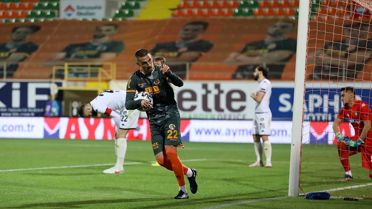 Ligin en hareketli takımı Alanyaspor