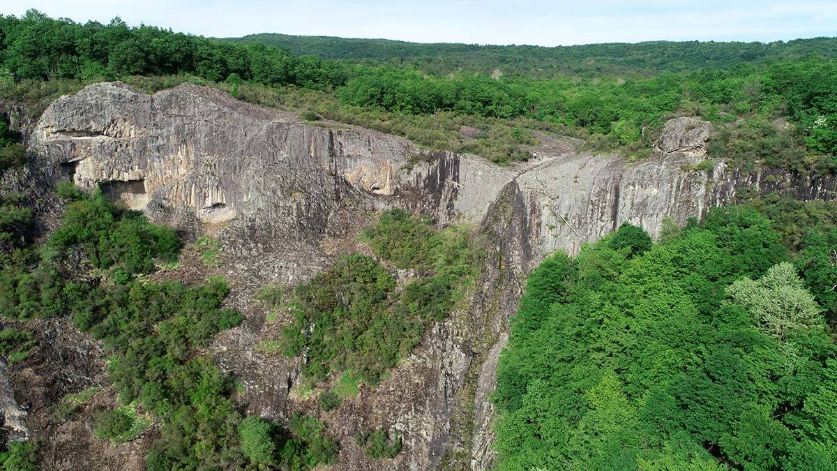Göveliç Mağarası'ndaki duvar resimleri söküldü