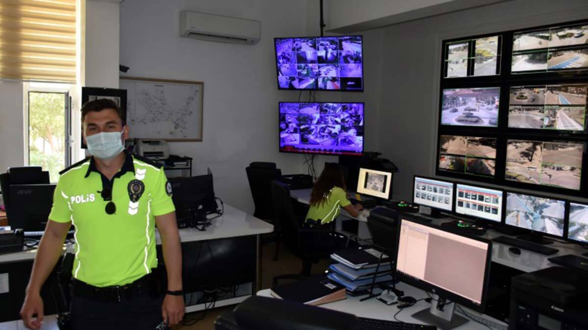 Marmaris 223 kamera ve dronla izleniyor