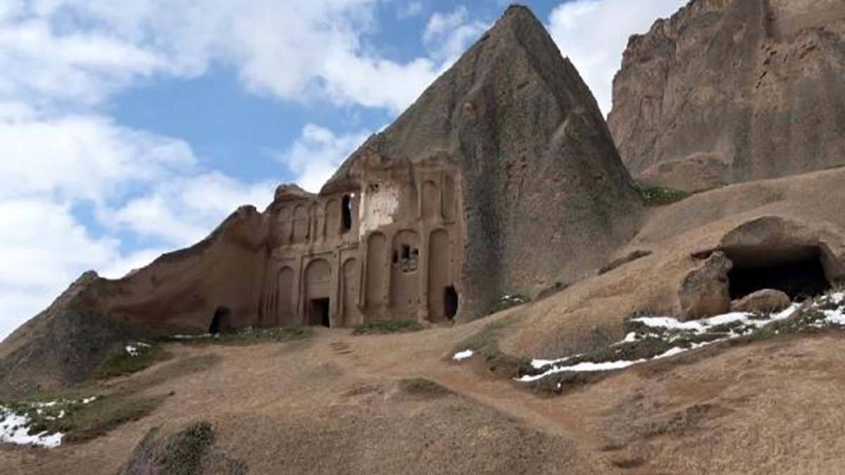 Meryem Ana Kilisesi'ni unutturan 'yol'suzluk