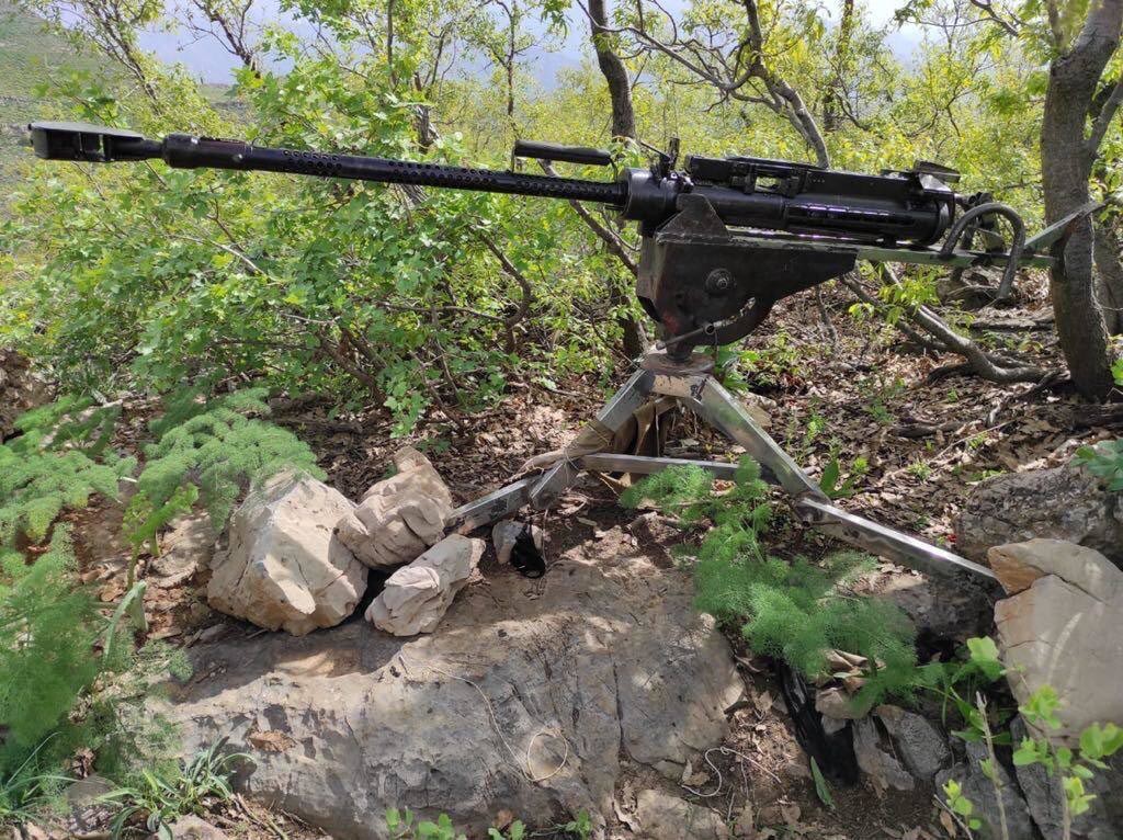 Irak kuzeyinde devam eden Pençe-Şimşek ve Pençe-Yıldırım operasyonları ile arama-tarama faaliyetleri aralıksız sürüyor.