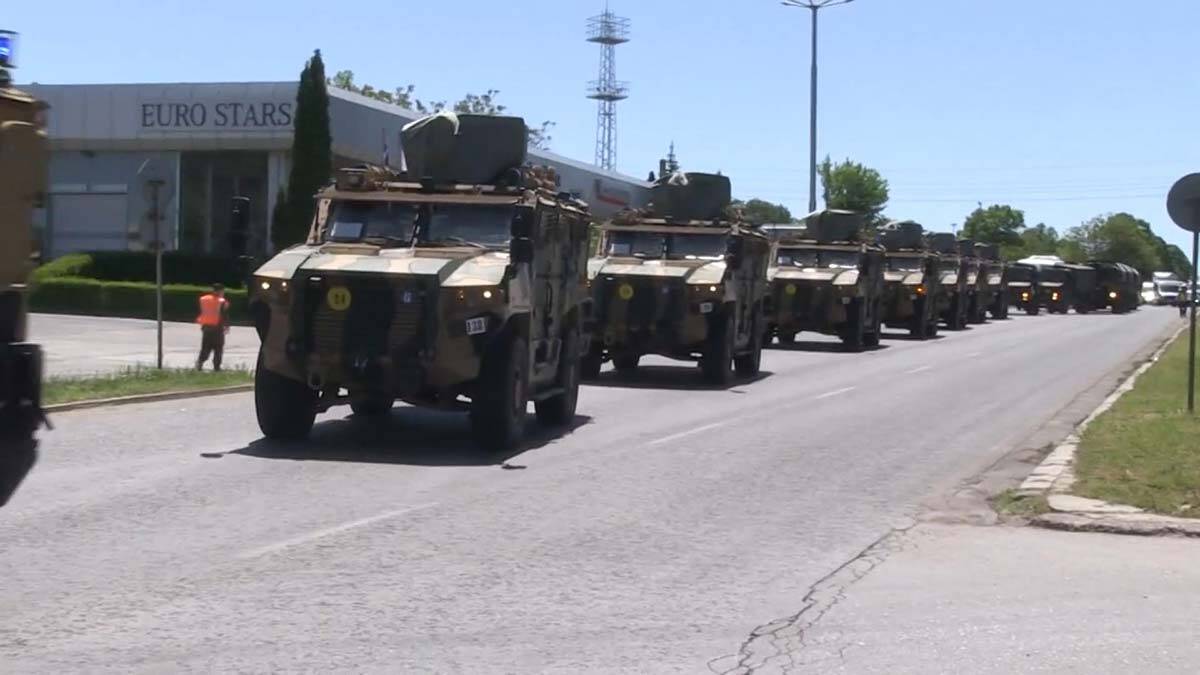 Mehmetçik'e Bulgar güçleri eskortluk etti