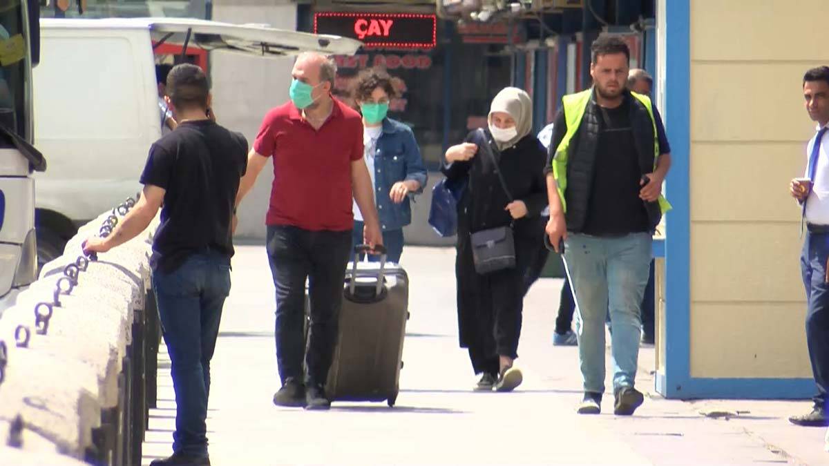 Dönüş yolculukları başladı otogarlar hareketlendi