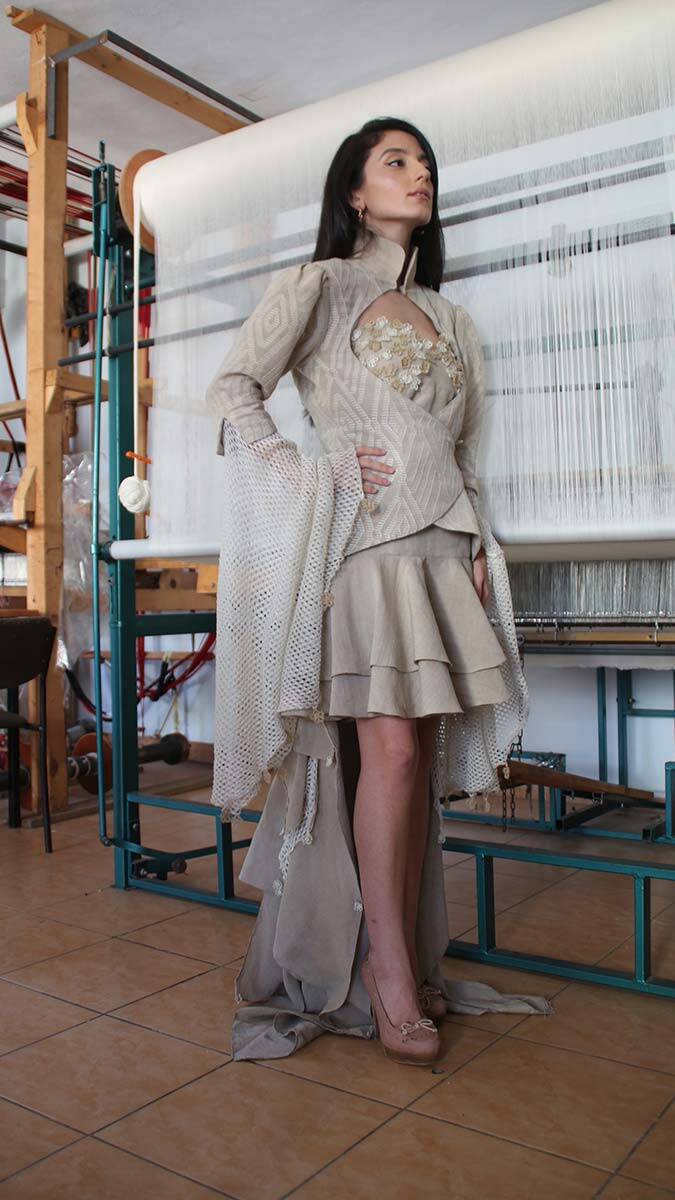 Rize'de kenevir ipliğinden kumaş üretimi