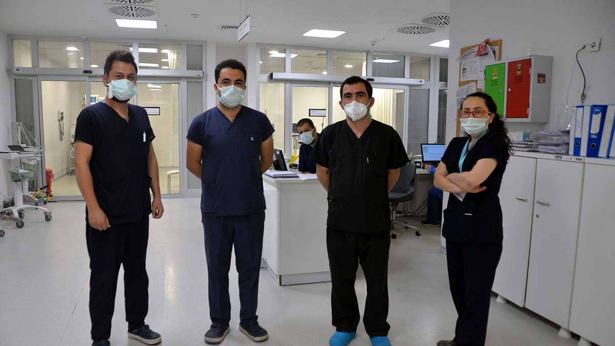 Sağlık çalışanları bayramda da görev başında