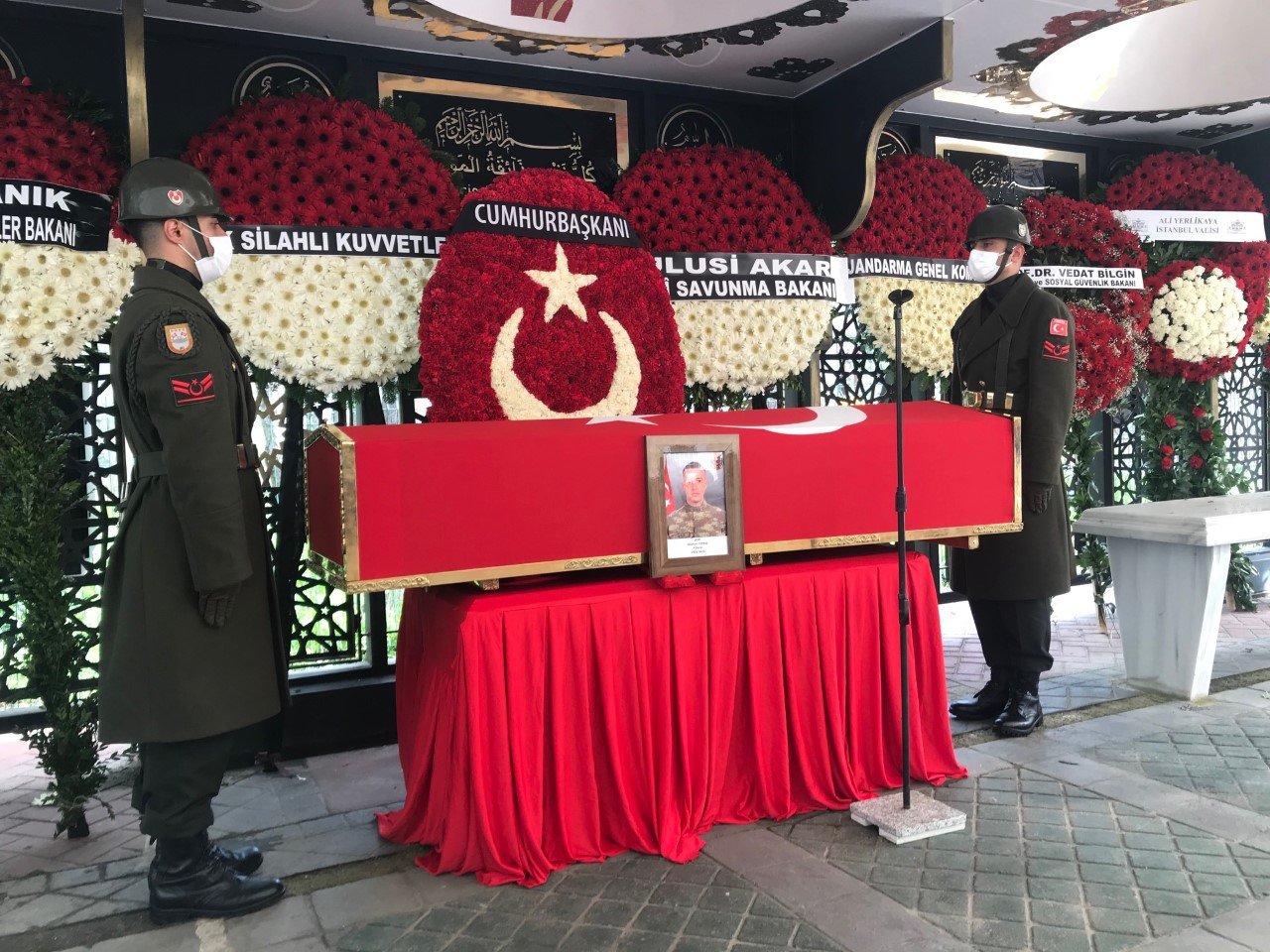 Şehidimiz Müslüm Toprak son yolculuğuna uğurlandı