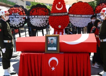 Şehit Murat Nar son yolculuğuna uğurlandı