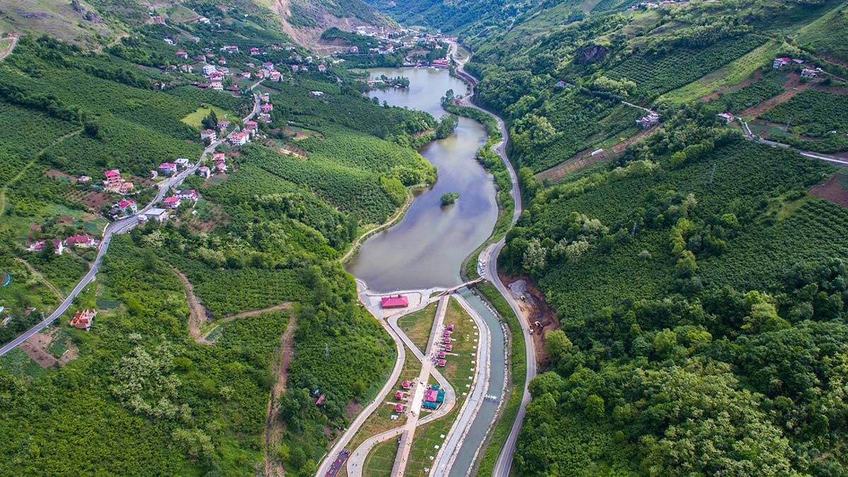 Sera Gölü'nün kalıcı olarak kurtarılması için Devlet Su İşleri'nce (DSİ) dere yatağına çökeltim havuzu yapılacak.