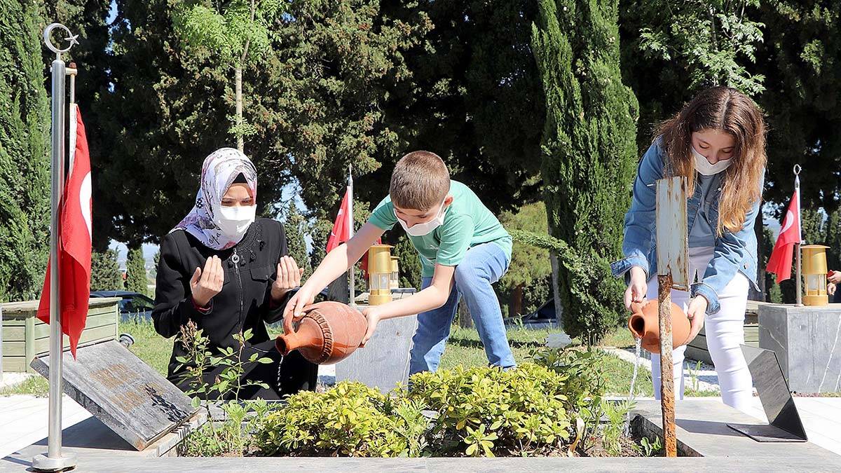 Soma faciasının yıl dönümünde bayram hüznü