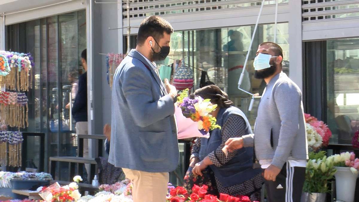 Çiçekçilerde Anneler Günü yoğunluğu yaşandı