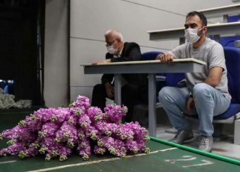 Anneler Günü öncesi çiçek borsasında sakinlik