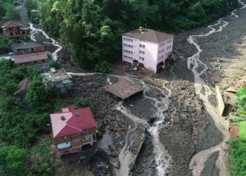 Trabzon'da sel riski altındaki 446 yapıda yaşıyorlar