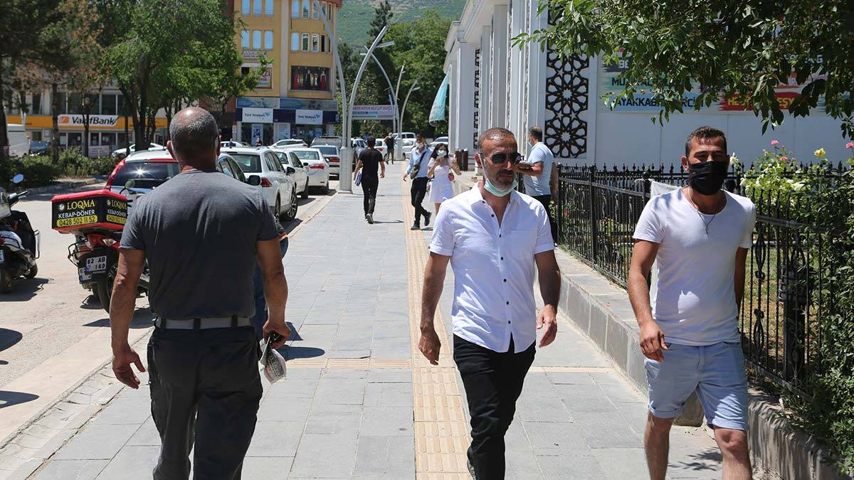 Tunceli ölüm oranı en düşük olan il