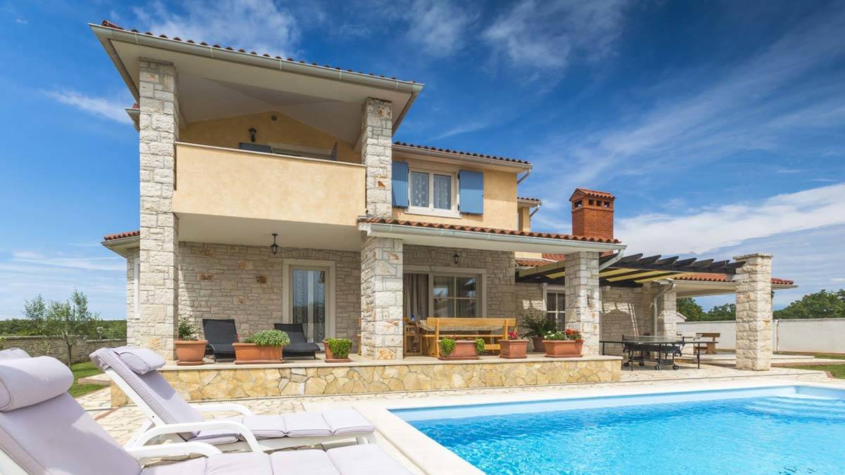 Yazlık evler akıllı evlere dönüşüyor