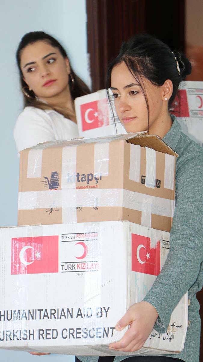 Şehitlerin de kütüphaneleri olsun