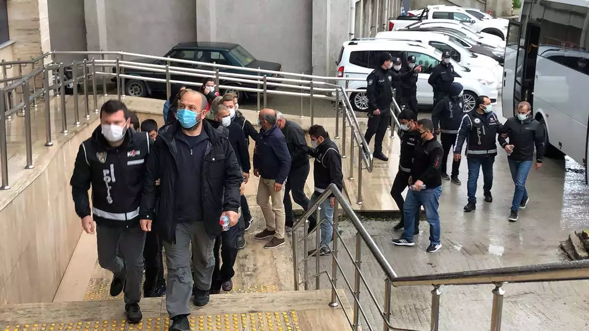 Zonguldak'ta fetö operasyonu; 14 kişi adliyede