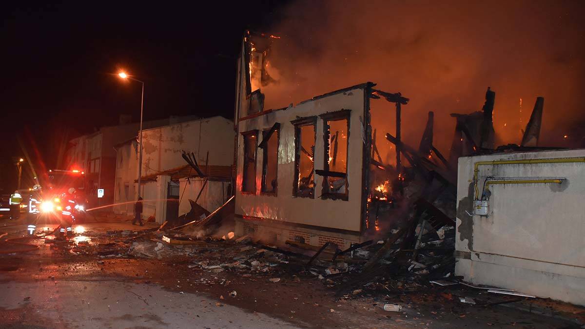 Böcek Mektebi binasının restorasyonuna başlandı