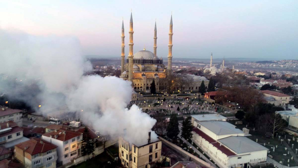 Böcek Mektebi binasının restorasyonuna başlandı