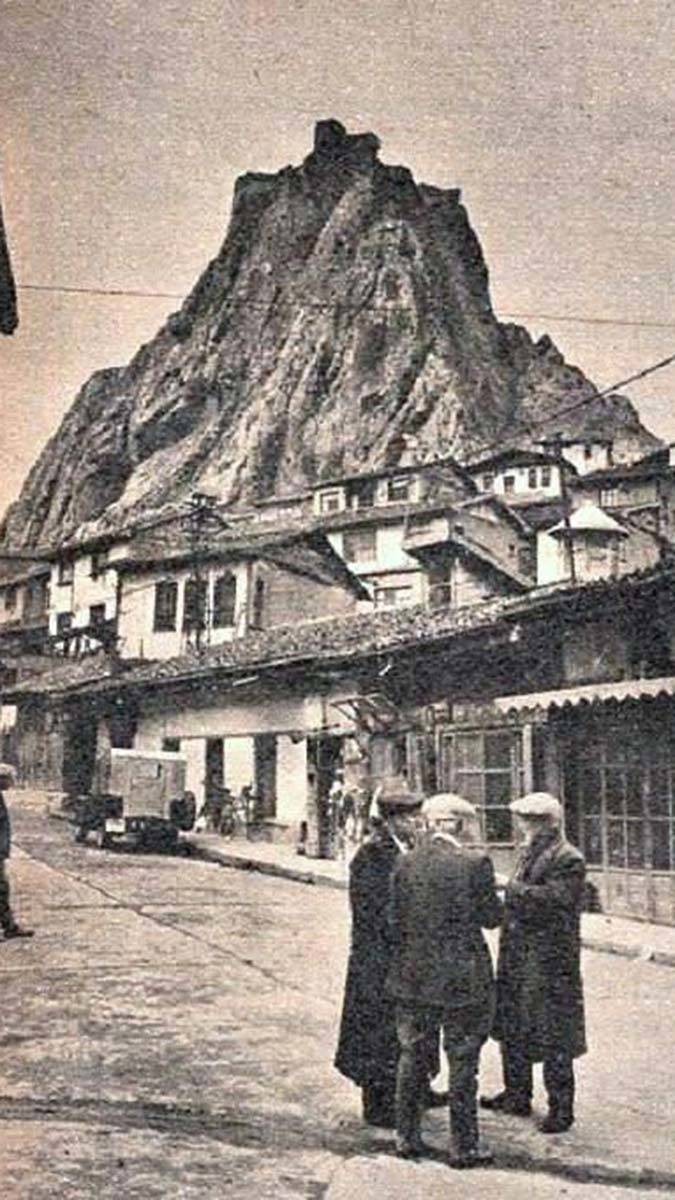 Sinmez Bir Sülalenin! Kamil Oğulların Evlatları!...