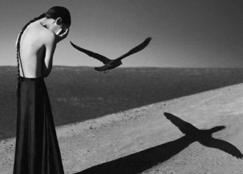 Ağırdı sessizliğin çuvalı...