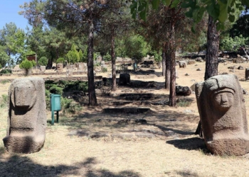 518 heykel açık havada sergileniyor