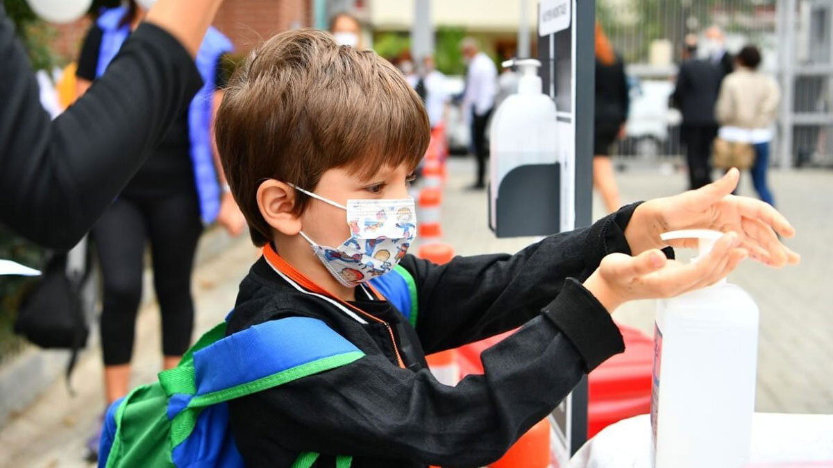 Bakan Selçuk karneler için tarih verdi