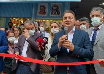 Ekonomimizi yeniden ayağa kaldırmaya geliyoruz
