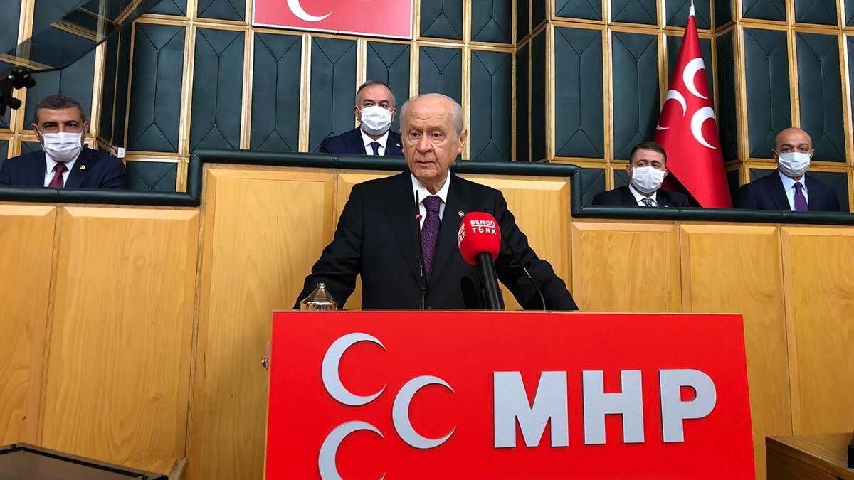 Atatürk bizim ve milletimizin kırmızı çizgisidir